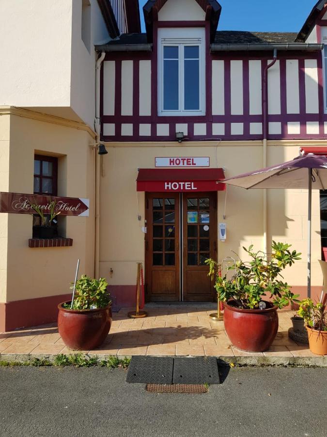 Hotellerie Normande Dozule Exterior photo