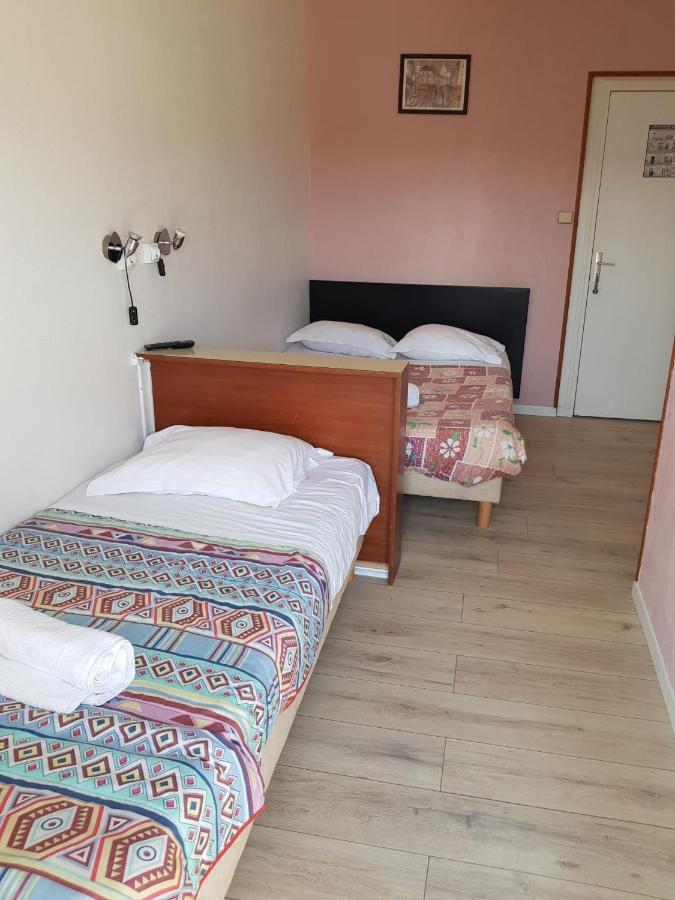Hotellerie Normande Dozule Exterior photo